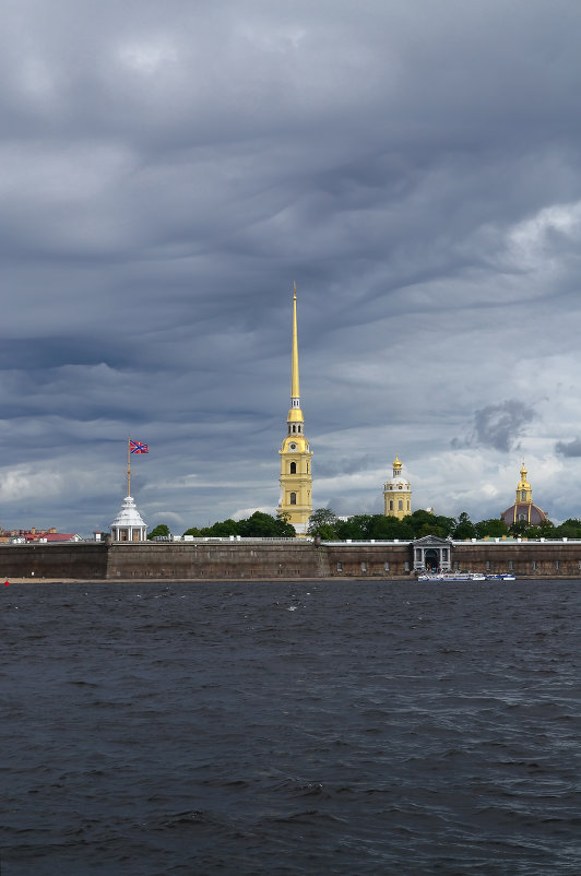 Петроградская крепость - Евгений Гусев