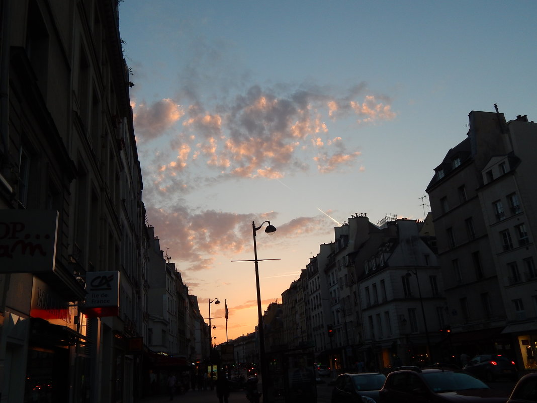 Небо над Парижем - Екатерина Харитонова