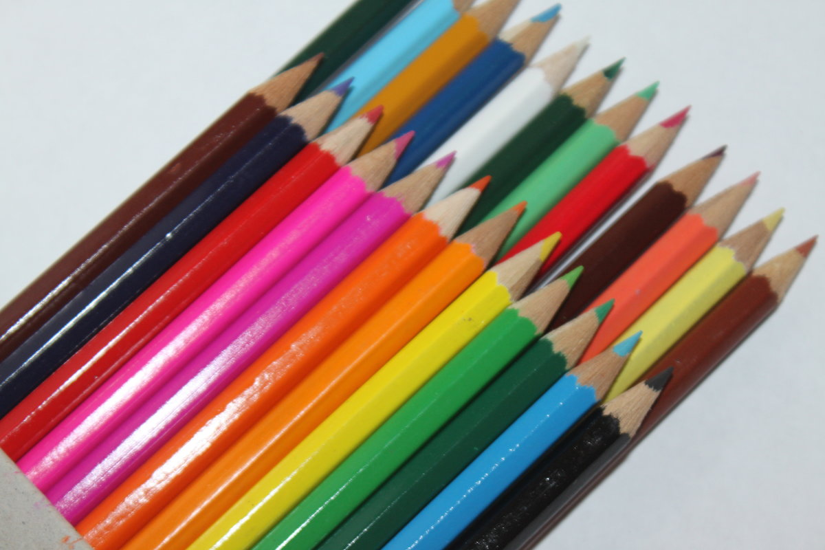 Цветные карандаши - Таня Фиалка