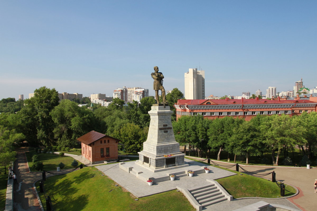 Памятник Муравьеву-Амурскому - Людмила Мозер