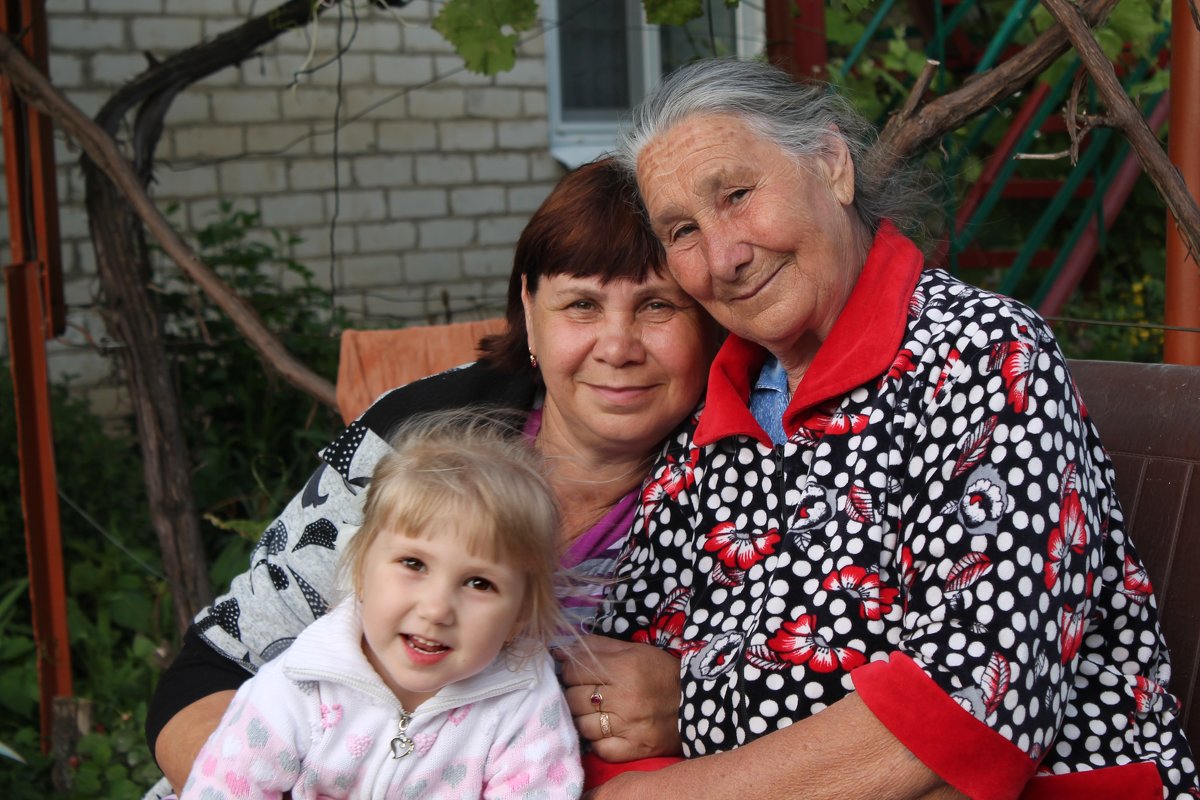 Счастливые бабушки - Евгений 