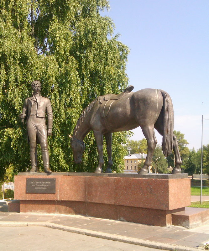 Памятник поэту К.Н.Батюшкову - Galina Leskova