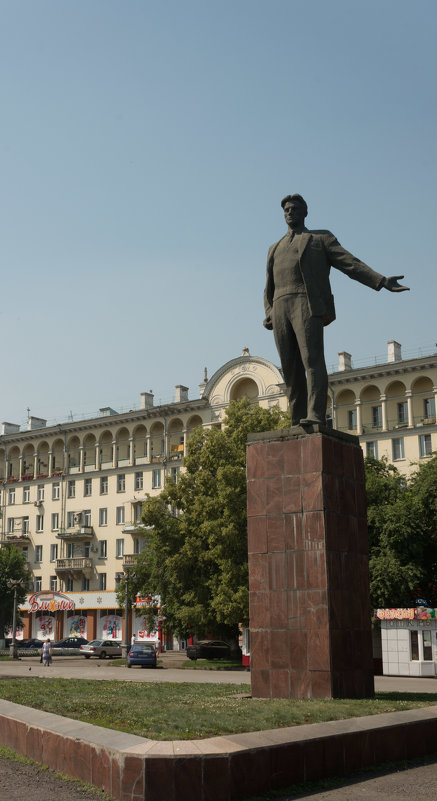 Кто же его посадит - он же памятник!!! - Павел Савин