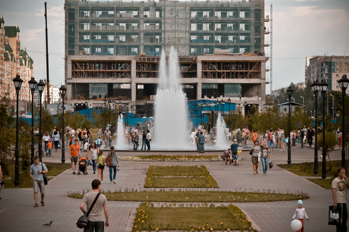 Новый городской фонтан - Михаил Петрик
