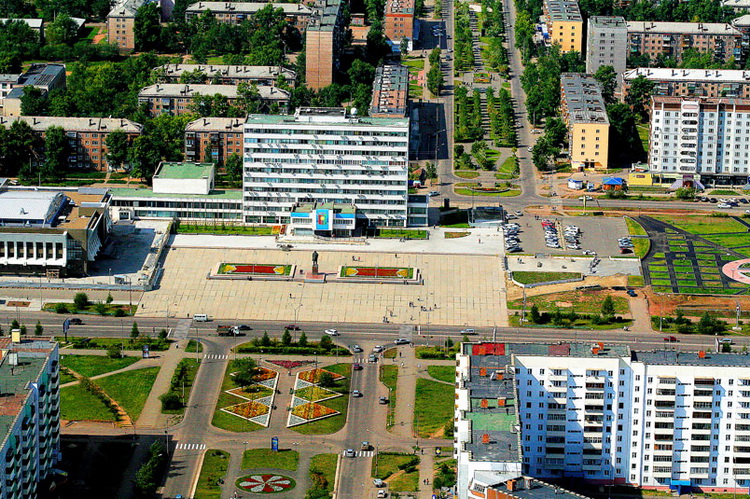 Центр - Геннадий Тарасков