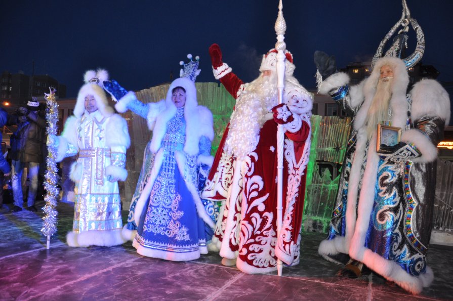 Старт новогоднего шествия - Василий Николаев