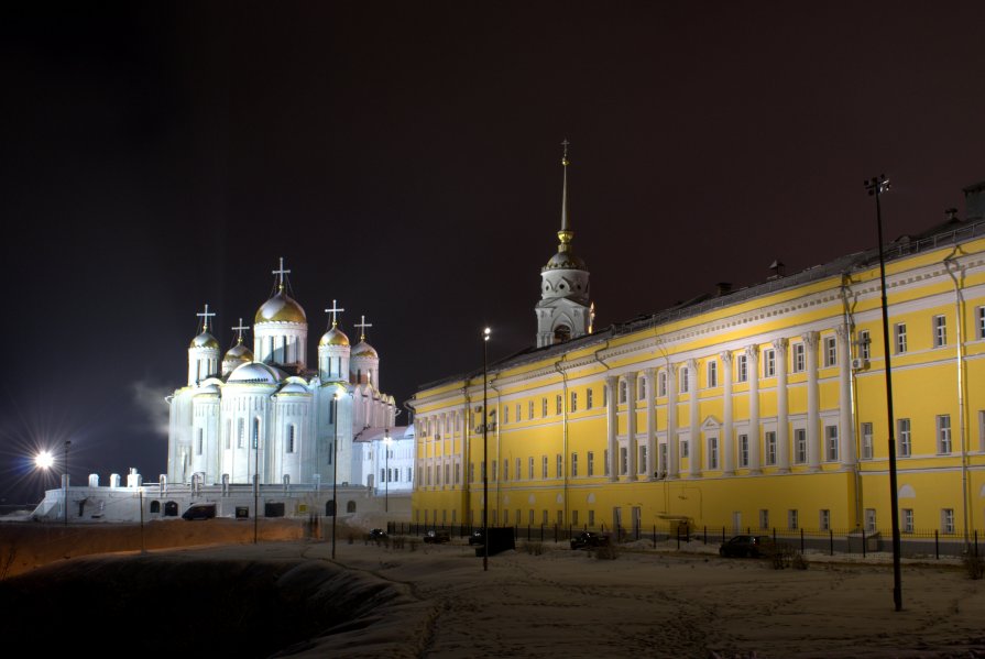 Успенский собор в ночи - Денис Шерышев