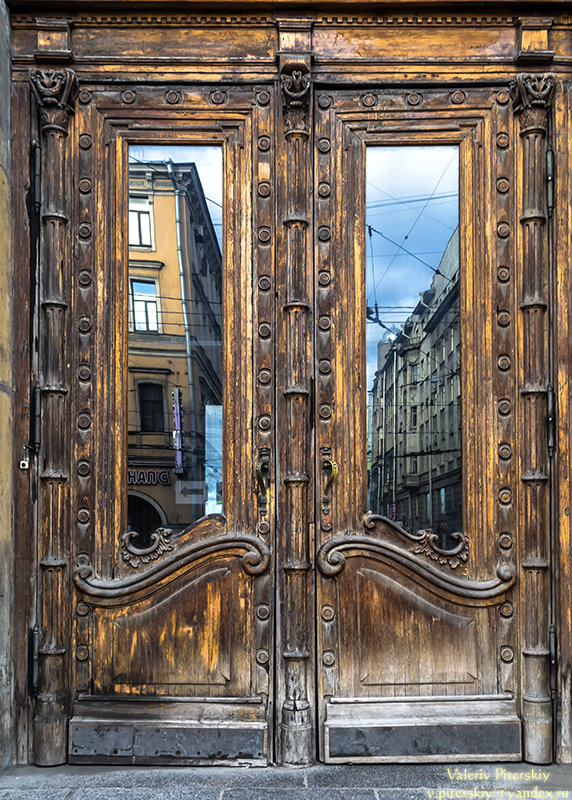 Двери - Valeriy Piterskiy