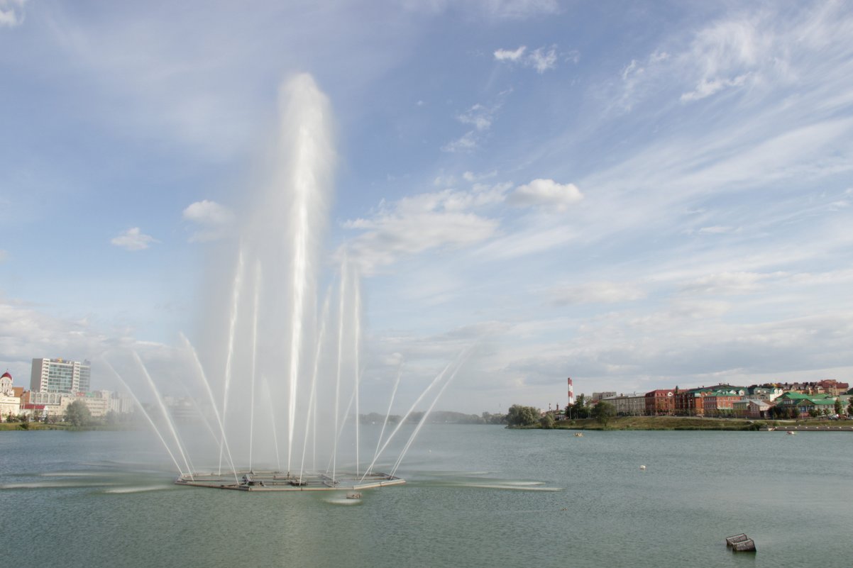 фонтан в центре - Ильмира Хафизова