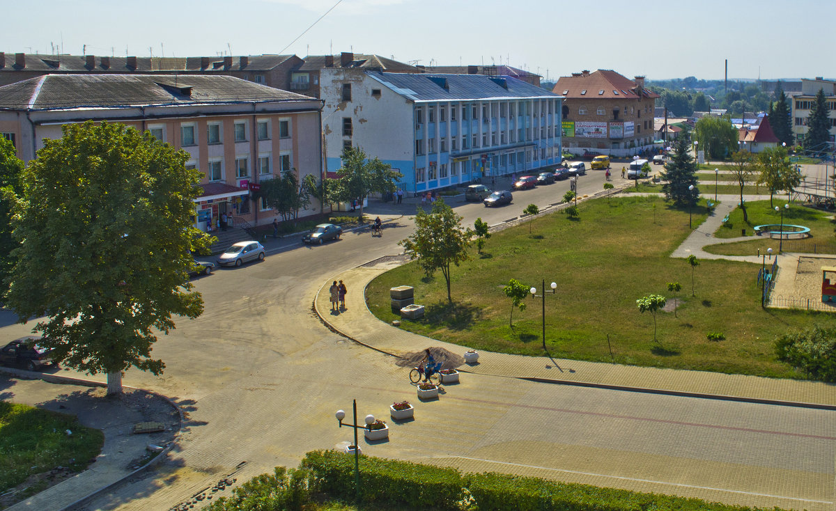 Городок N - Тарас Грушивский