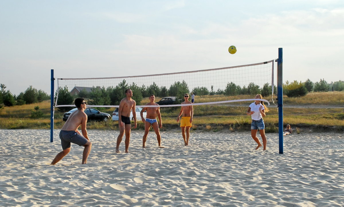 Пляжный волейбол - Николай Варламов