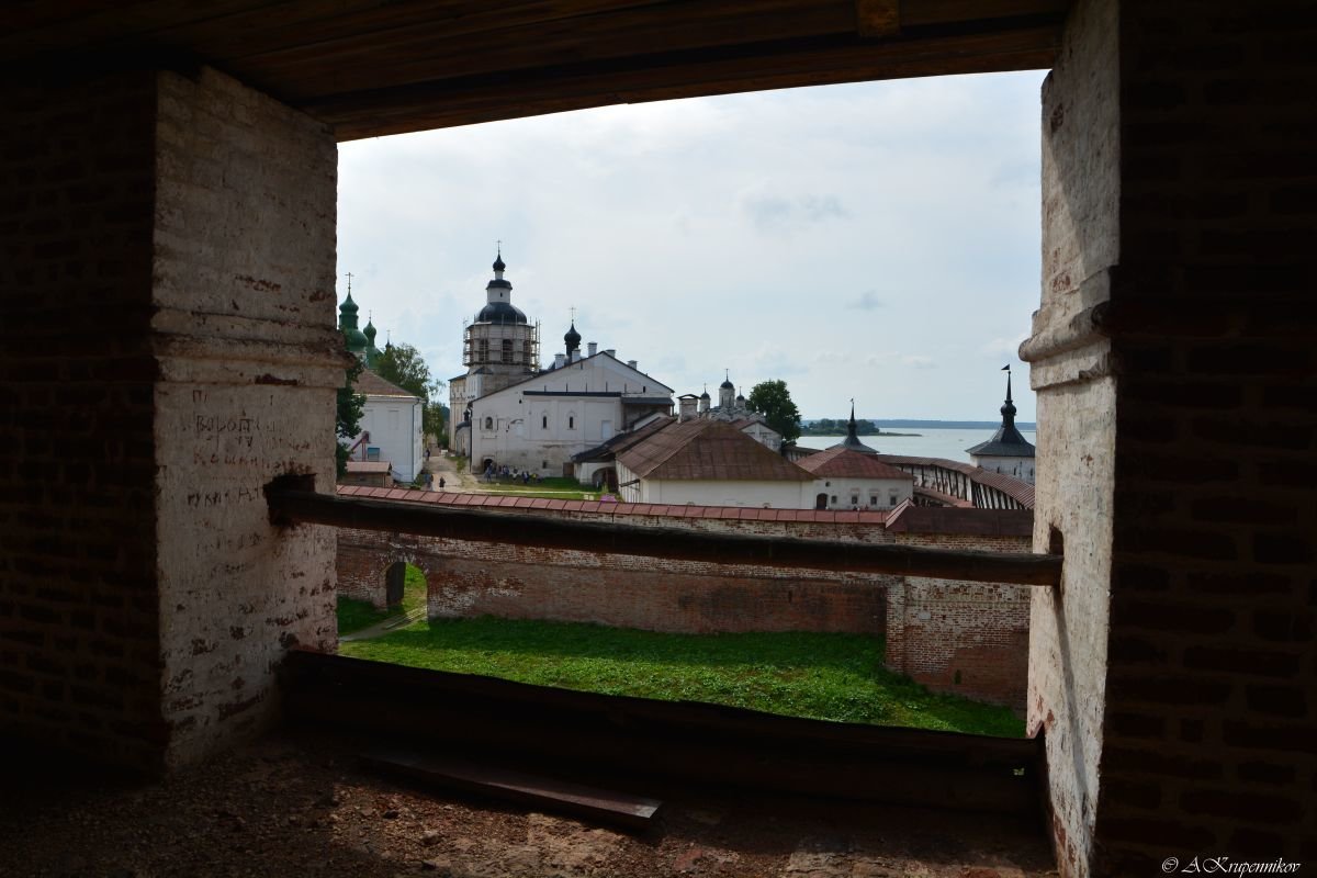 Вид со стен монастыря - Алексей Крупенников