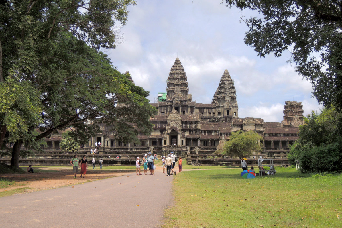 Ангкор Ват вход - Сергей Карцев