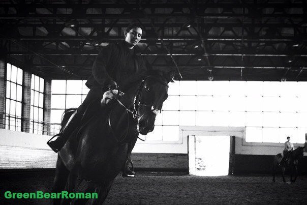 HORSE - Roman GreenBear