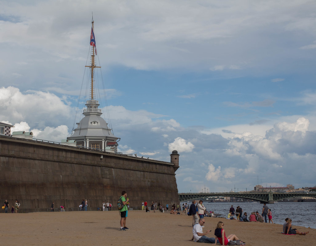 Пляж на Петрапловке - Слава 