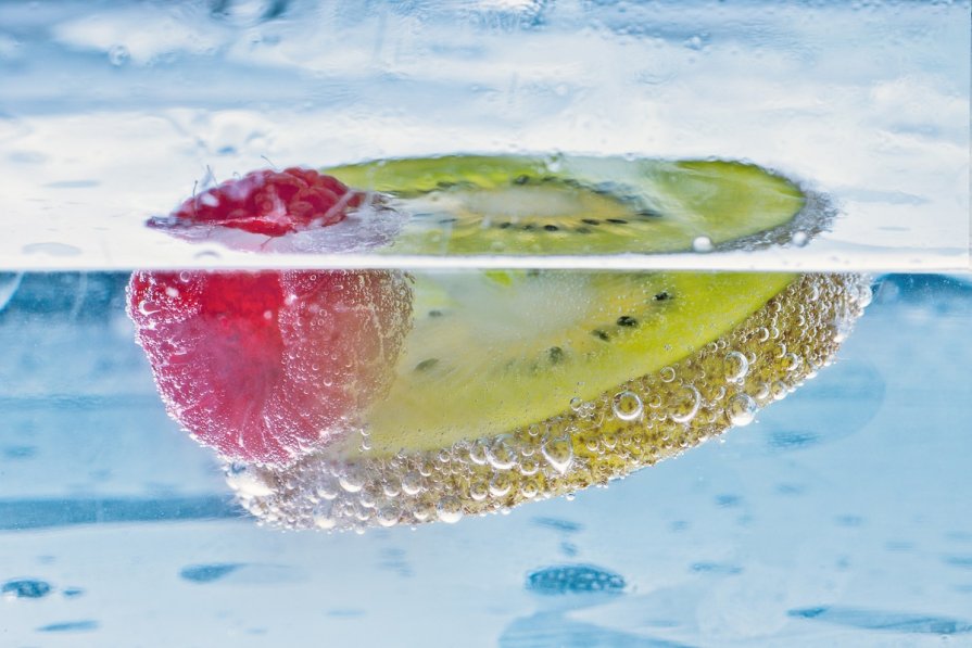 fruits in water - Мария Каллас