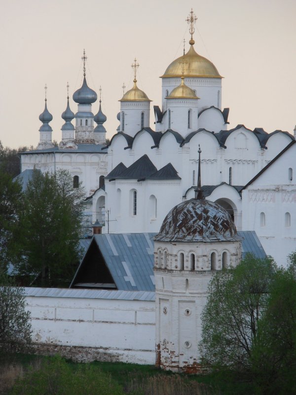 Один из храмов в городе Суздаль - Анна Румянцева