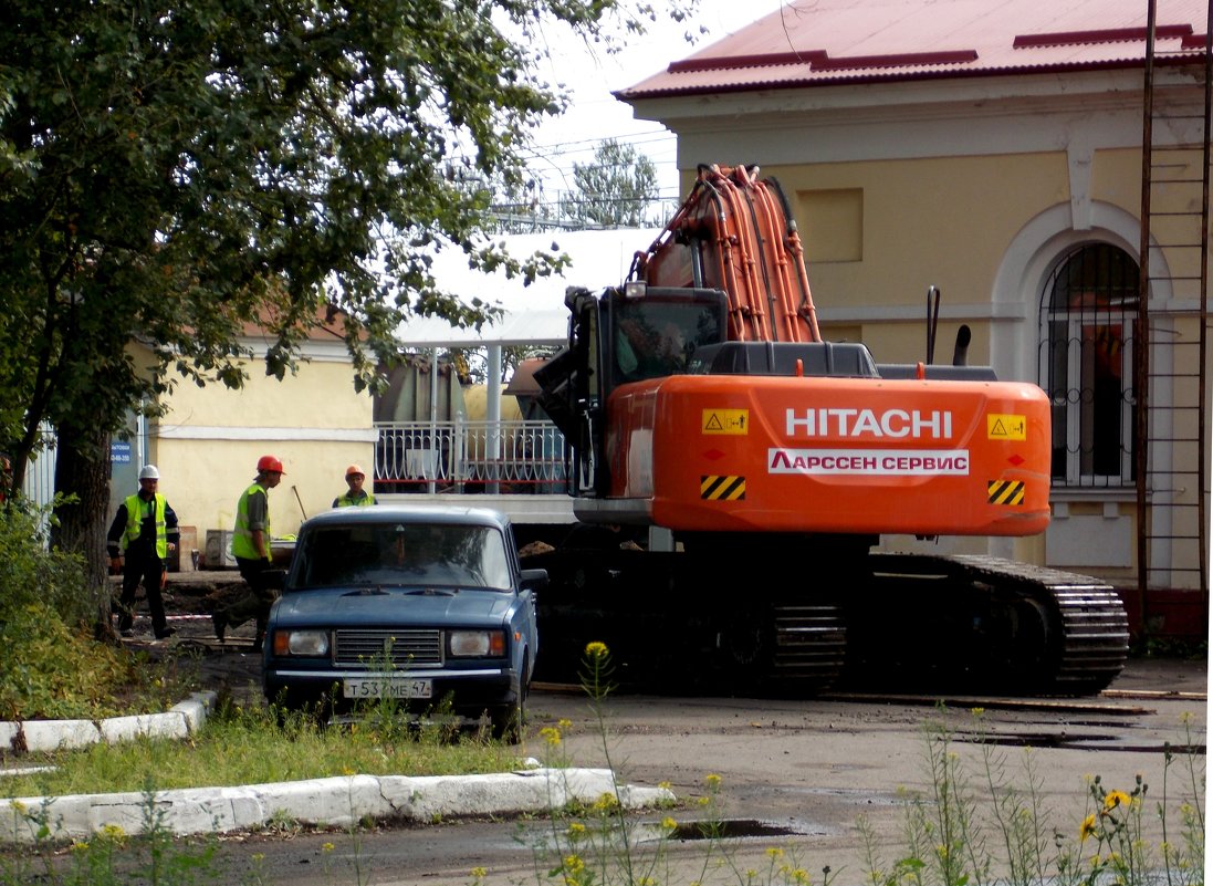 Ремонтные работы  или Красавец-экскаватор - Фотогруппа Весна