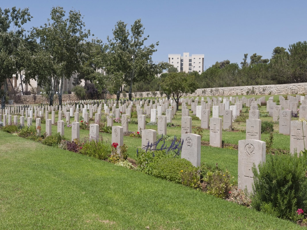 Британское военное кладбище Иерусалима. - Алла Шапошникова
