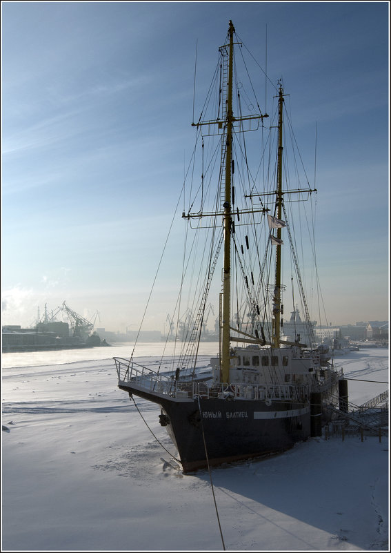 Зимняя стоянка *** The winter parking - Александр Борисов