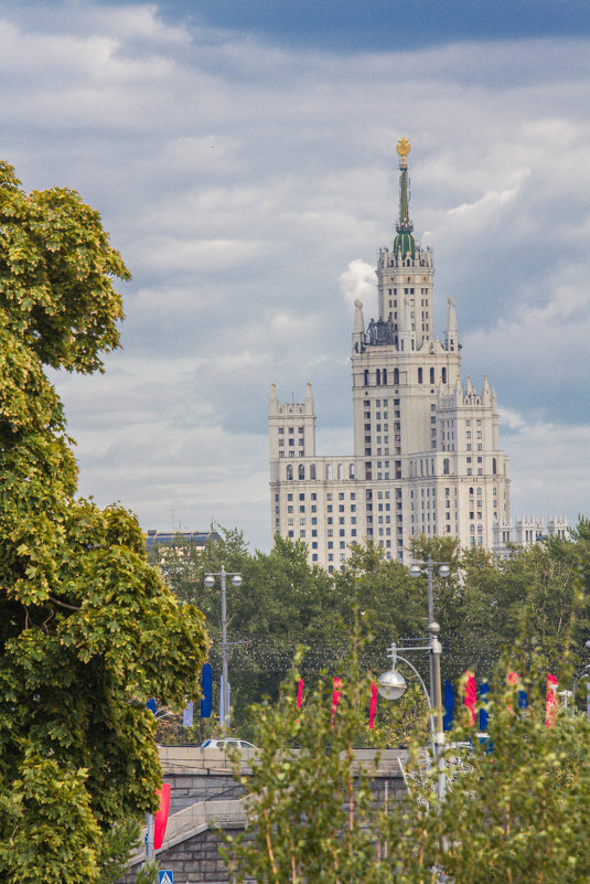 Москва, дом на Котельнической - Дмитрий Сушкин