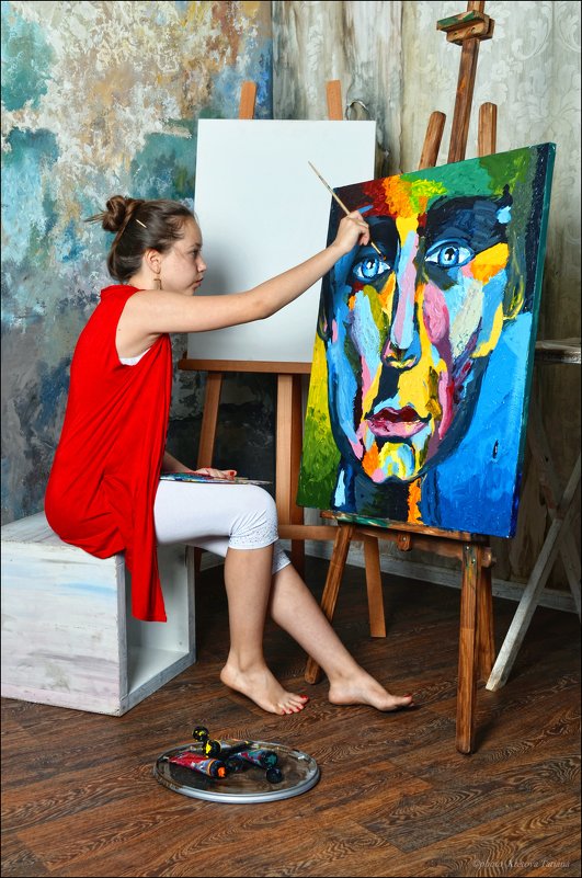 In the artist's Studio - Tatiana Kretova