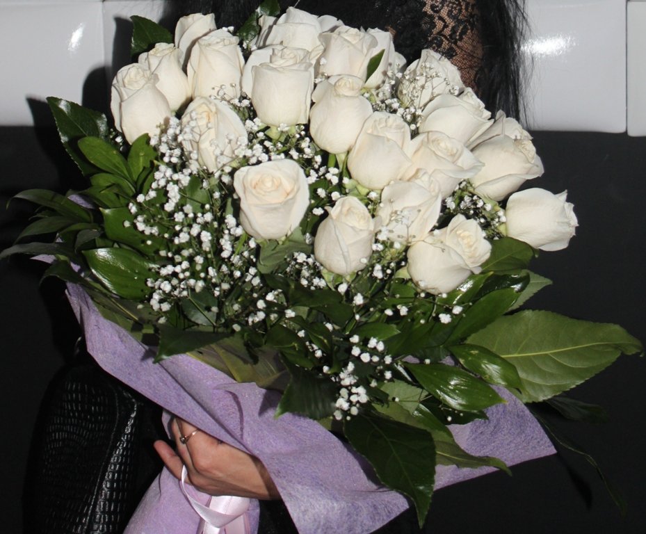 Букет из белых роз - Людмила 