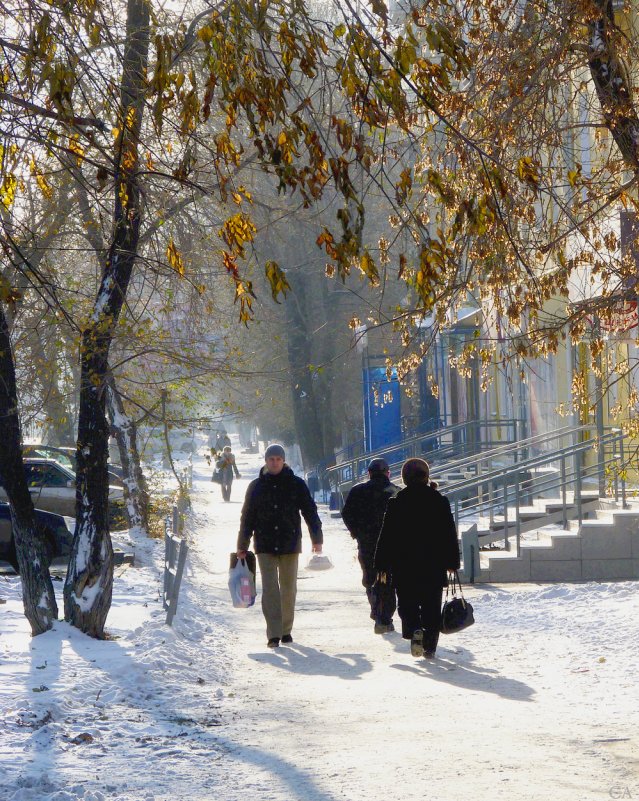 На улице - Александр Садовский