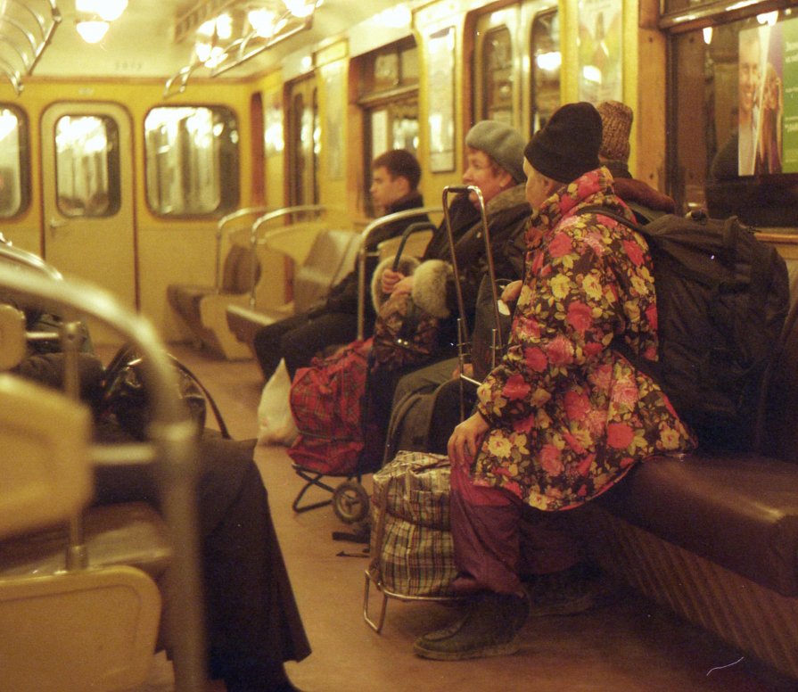 вечернее метро - Vera Solomonova