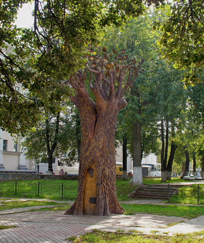 дерево с ухом - gribushko грибушко Николай