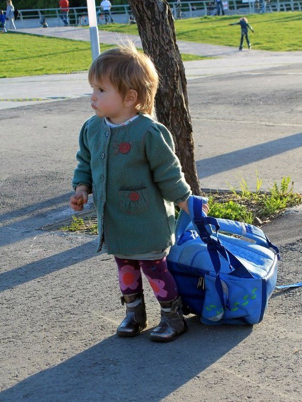 Ребенок в парке - Алексей Чебыкин