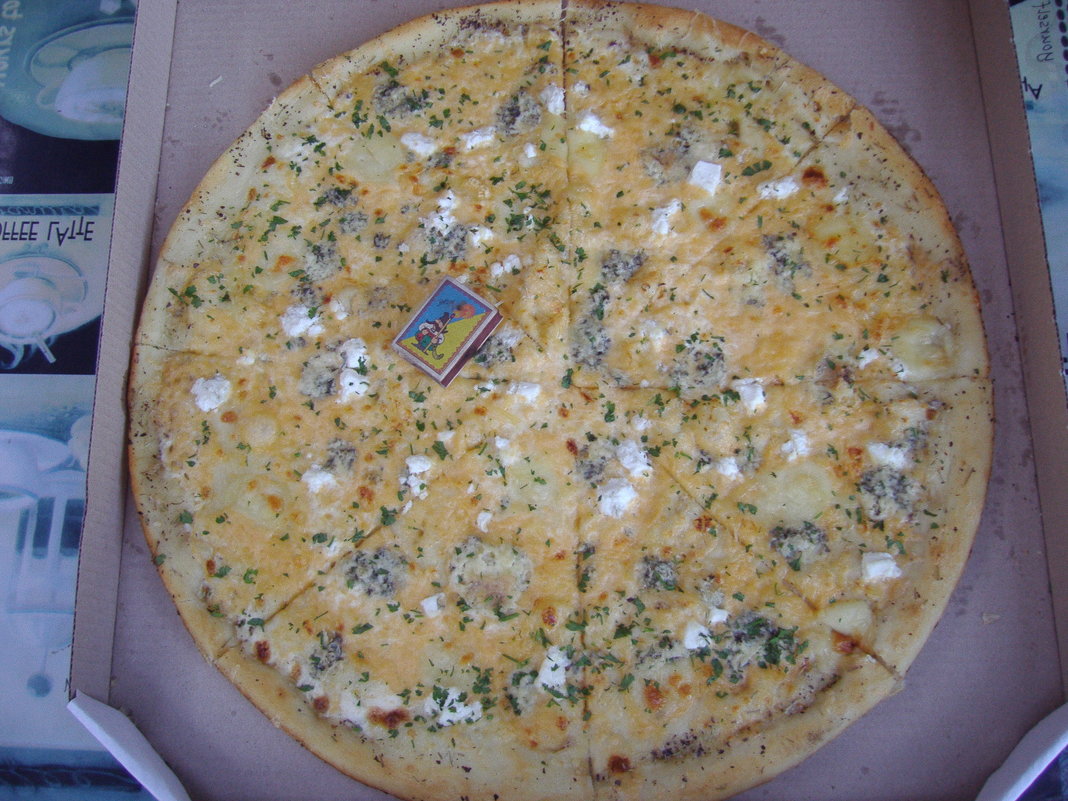 Пицца - 4 сыра - Анна 