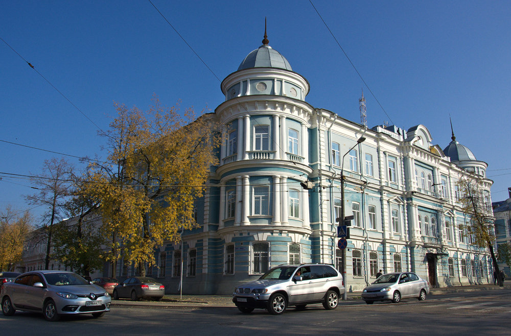 Пермь. Здание бывшего поземельного банка - Дмитрий Зубенин