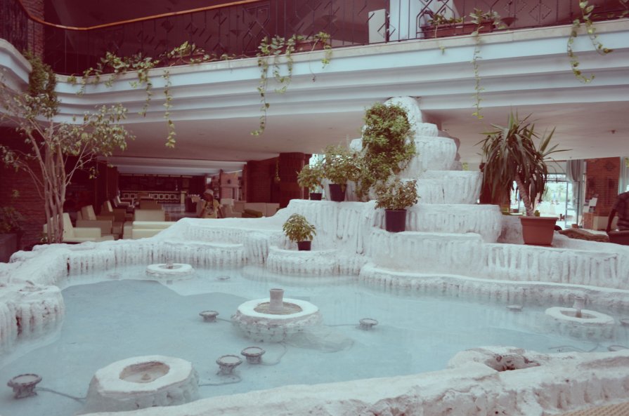 фонтан в отеле:3 - Кристина Великанова