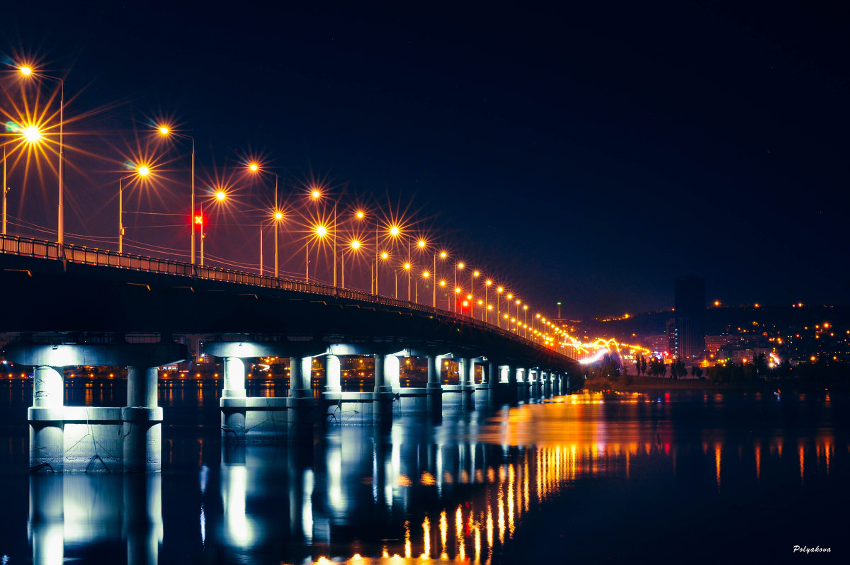 мост саратов ночью