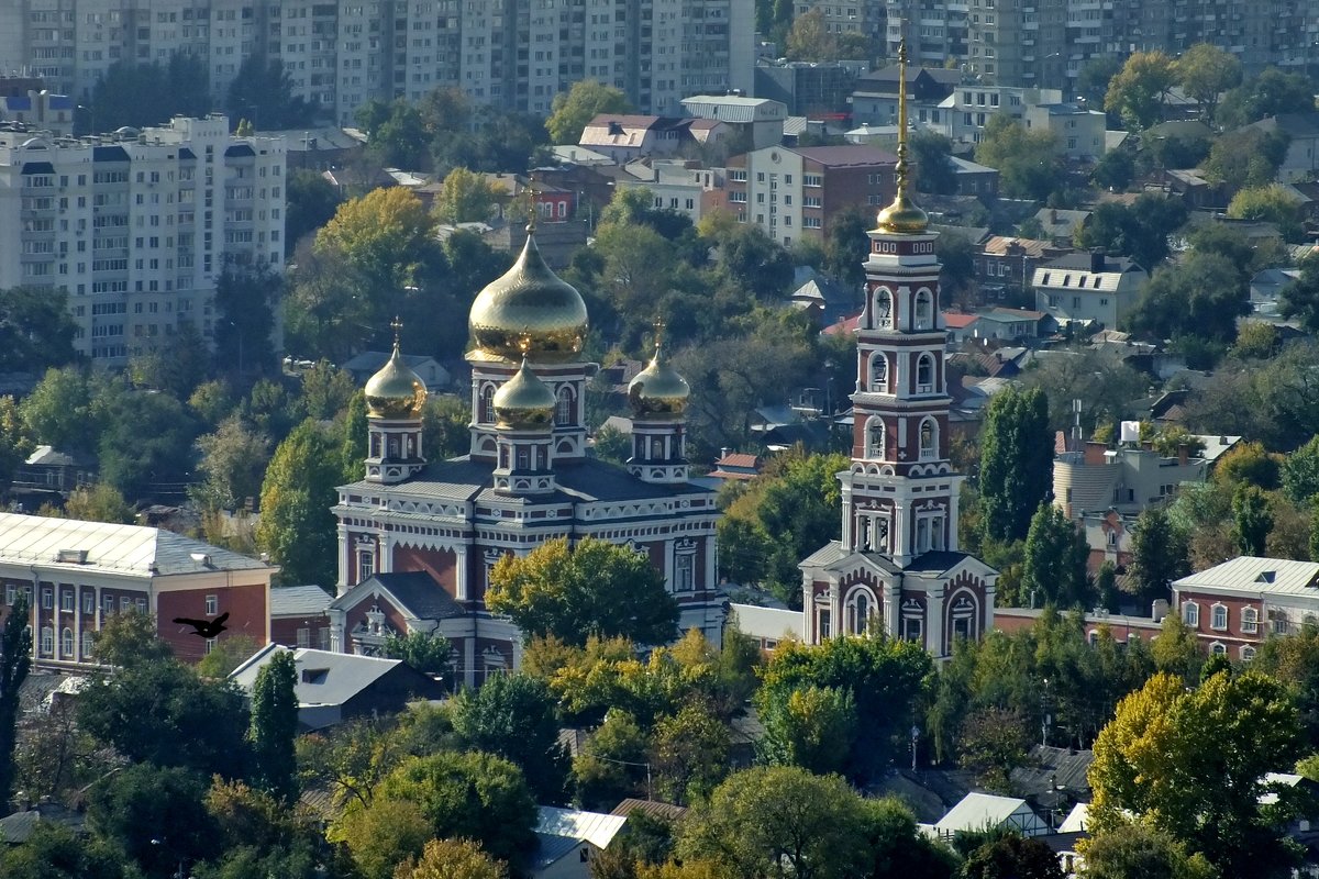 Храм Саратов около Волги