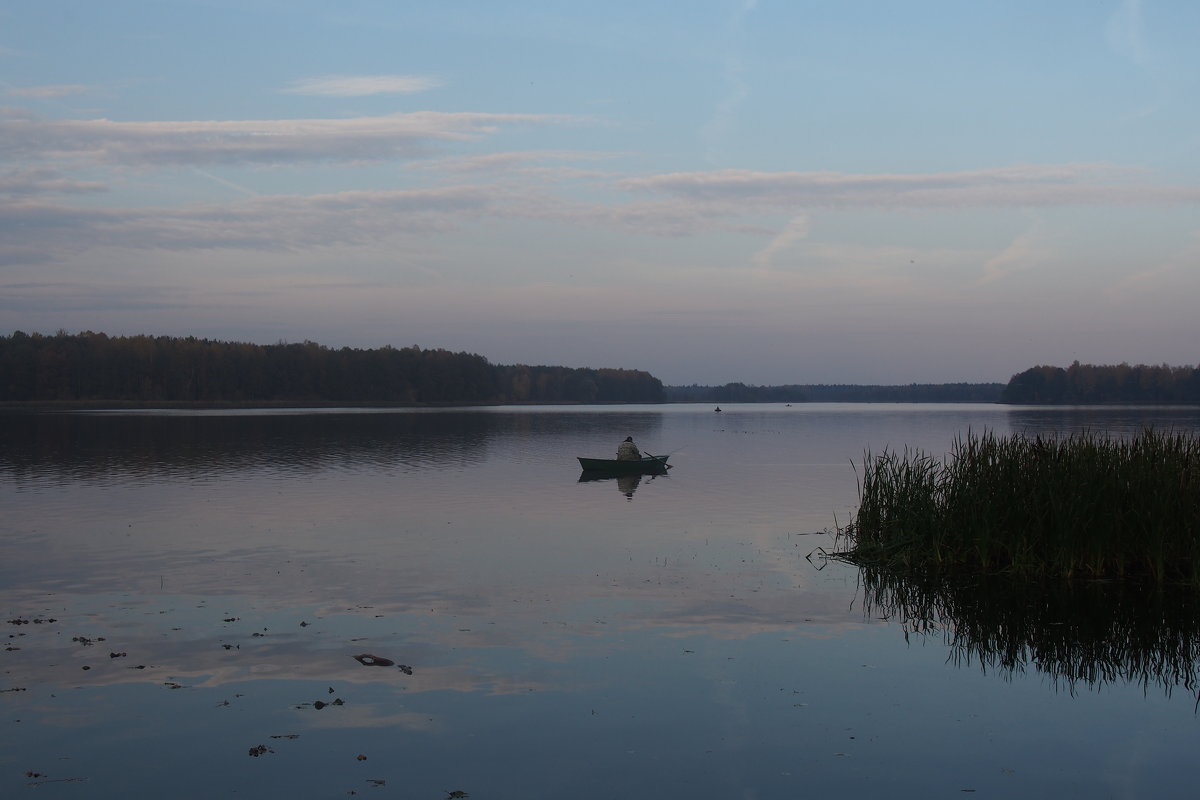 Вечер на озере - Сергей Михальченко