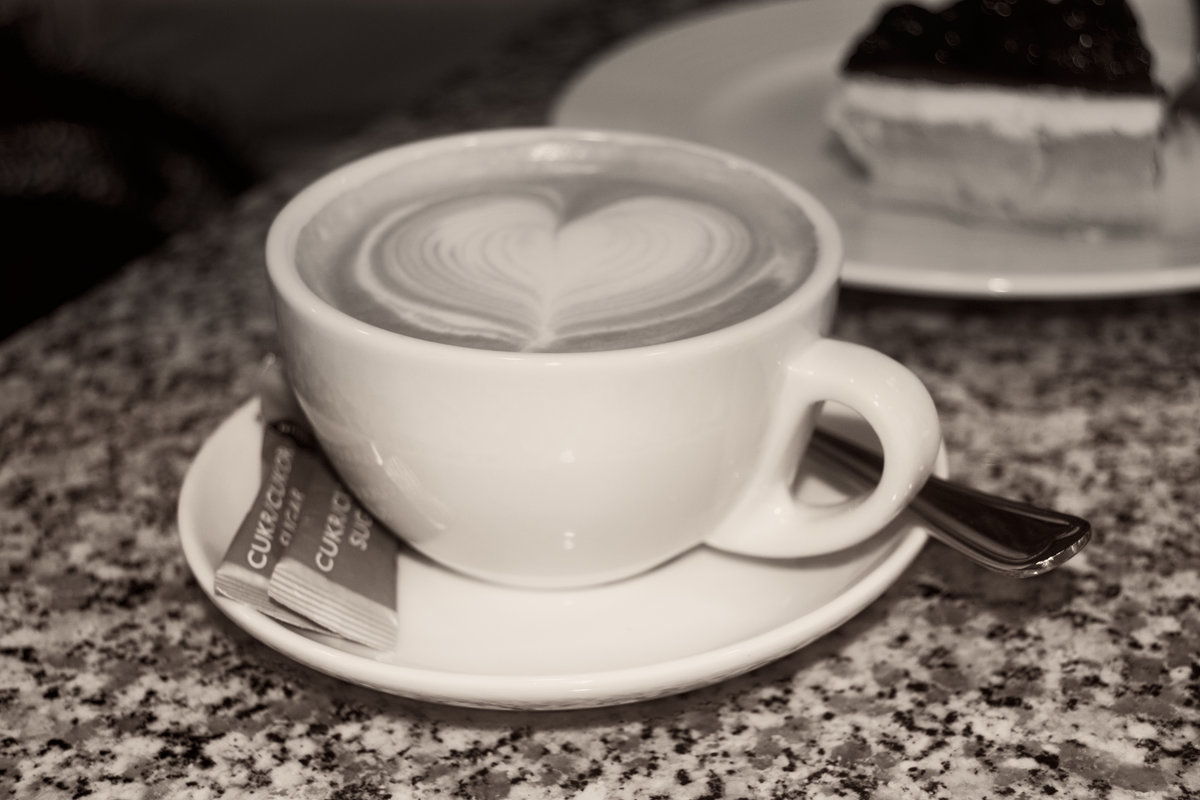 чашечка ароматного кофе - Valeria Ashhab