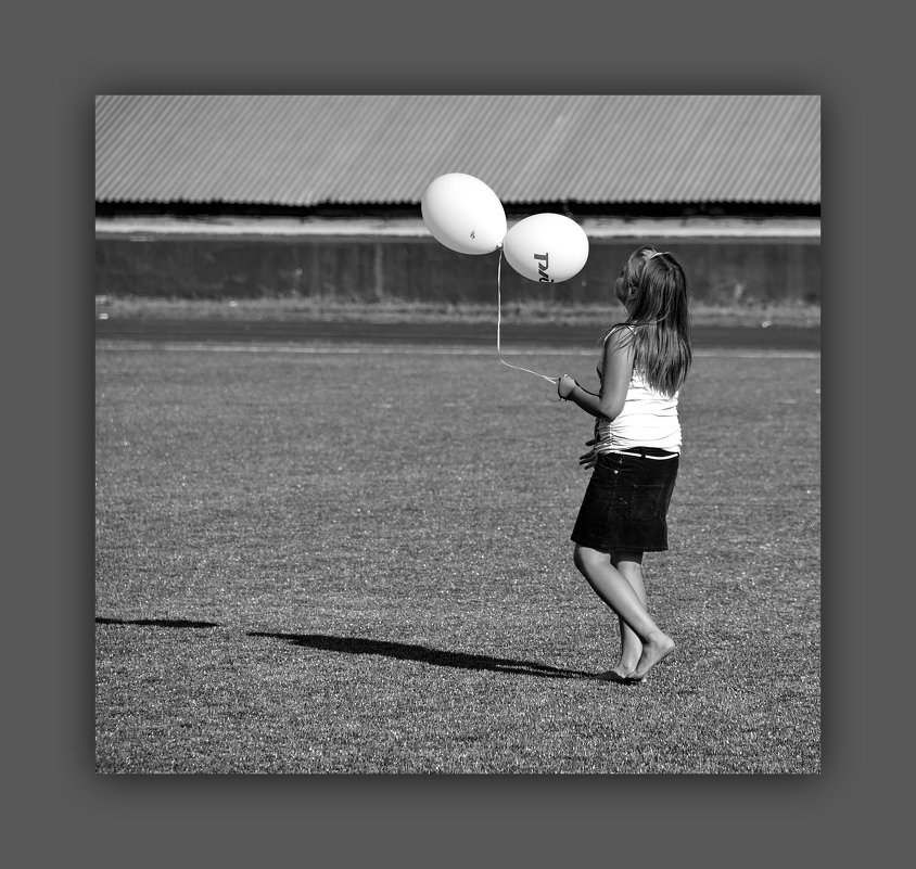 Девочка с шариками - Арсений Корицкий