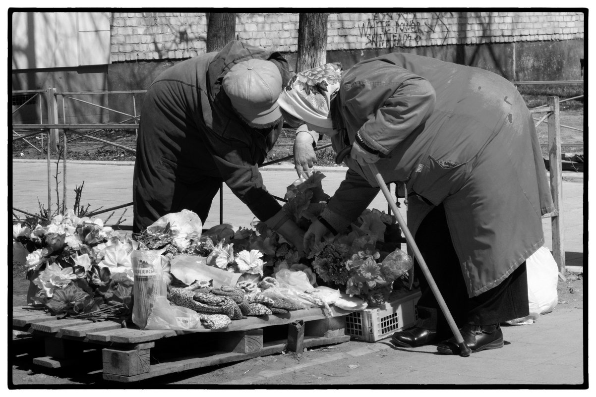 *** - Николай Сидоров