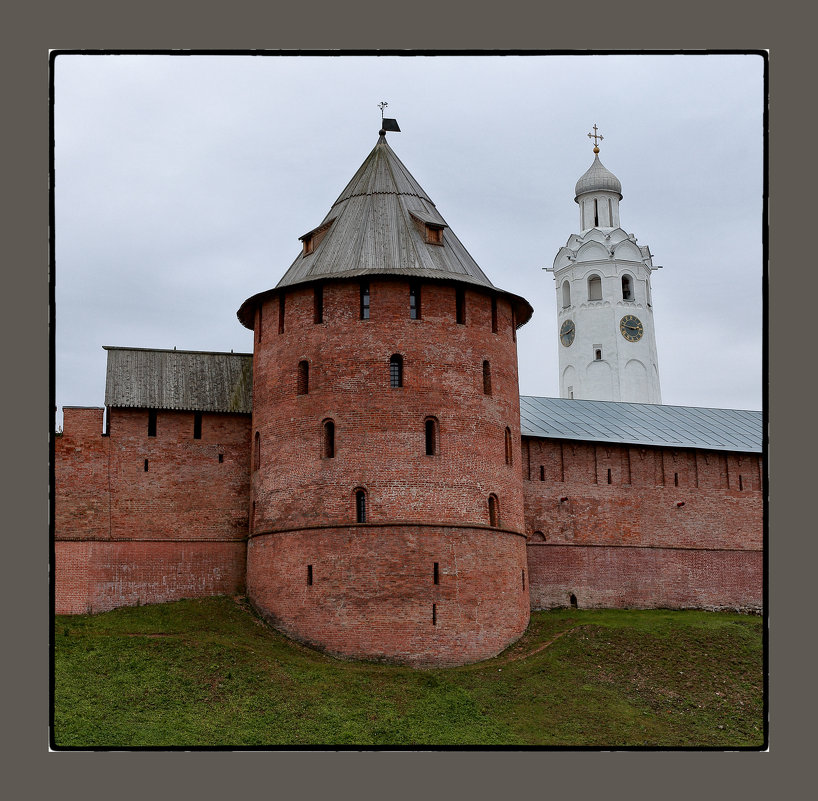 Башни Новгородского кремля - Евгений Никифоров