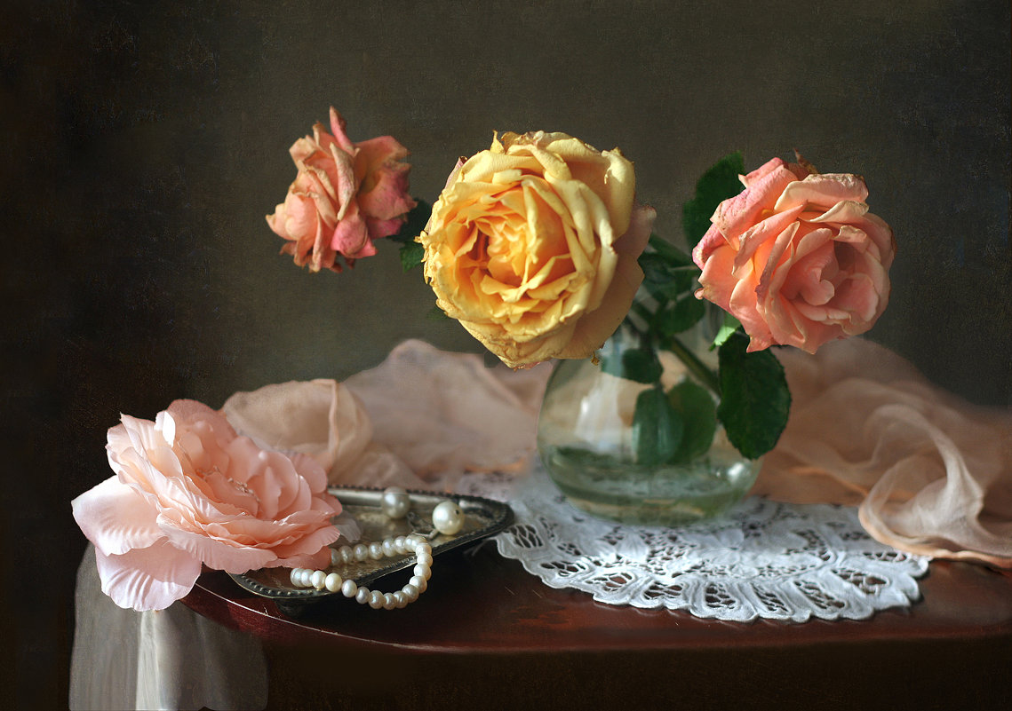 Этюд с  увядающими розами. - lady-viola2014 -
