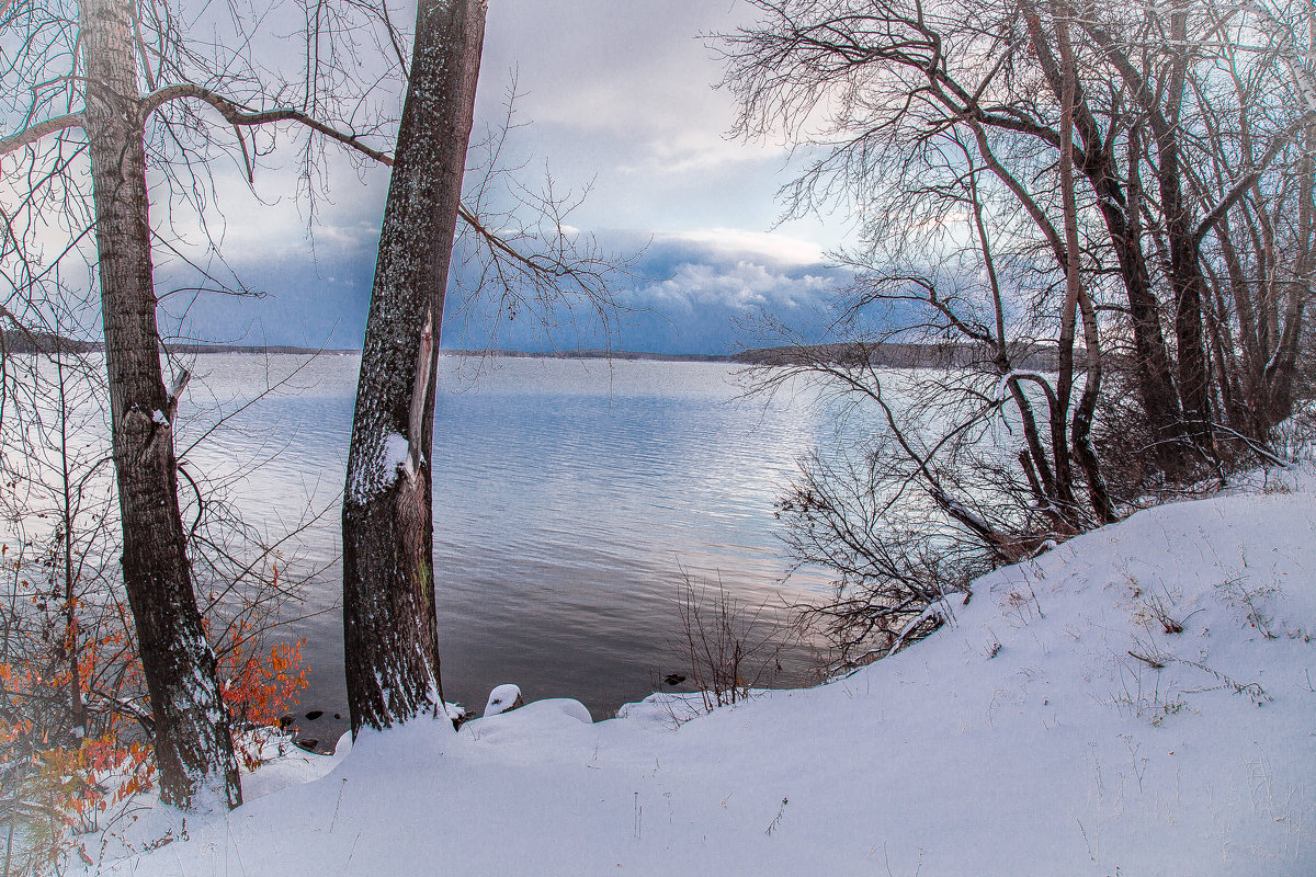 Зима на озере... - игорь козельцев