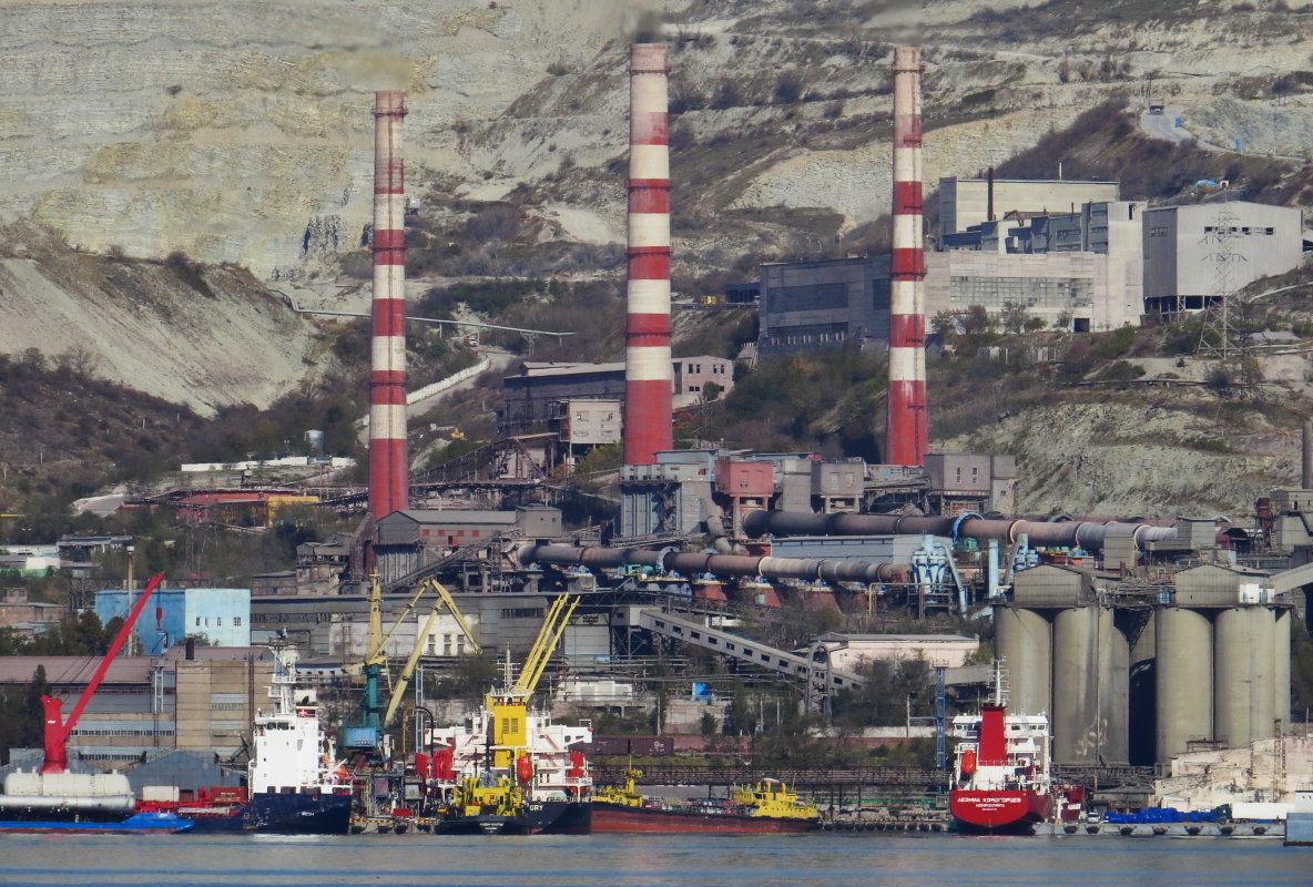 оснащения морского порта Новороссийска - Валерий Дворников