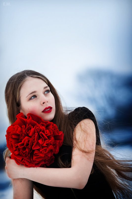 Red flower - Екатерина Матковская