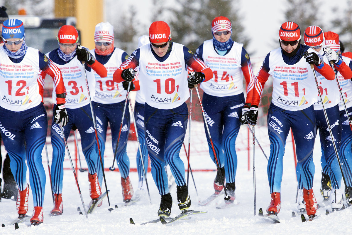 Мас. старт женской сборной по лыжам - Михаил 