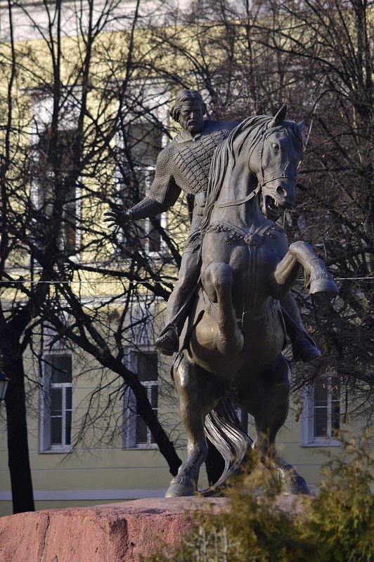 Пямятник Евпатию Коловрату в Рязани - Сергей Жданов