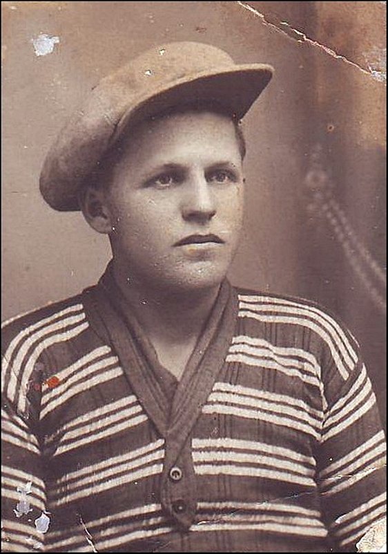 Николай. 1938 г. Погиб, защищая Родину - Нина Корешкова