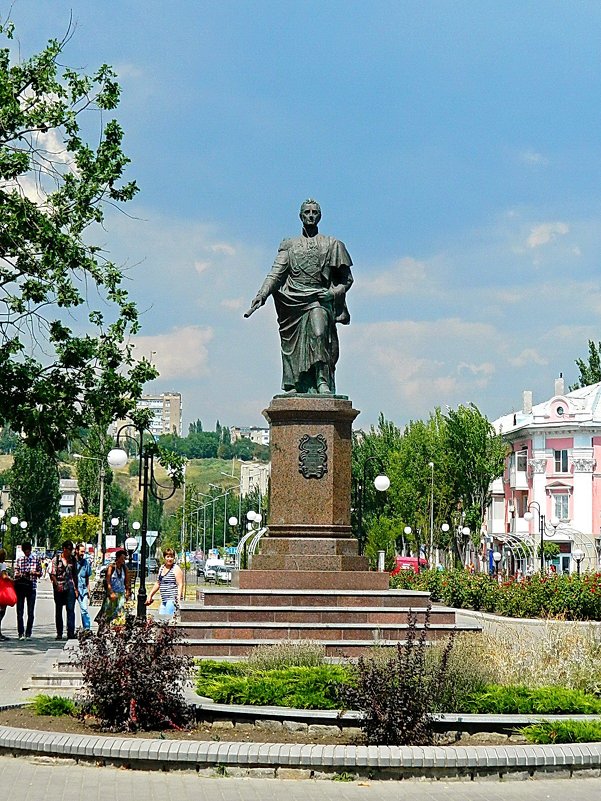 Памятник графу Воронцову, основателю г.Бердянска - Александр Бурилов