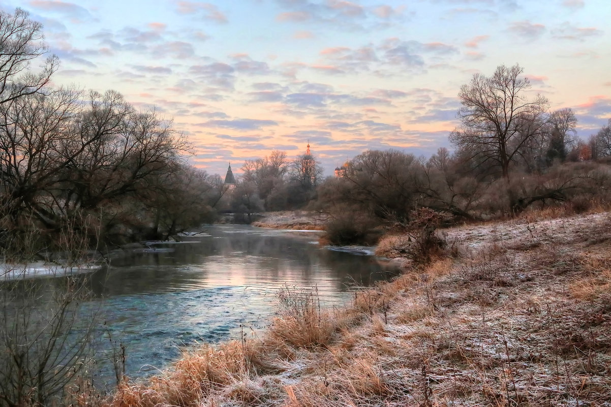 морозный рассвет у реки - Марина Черепкова